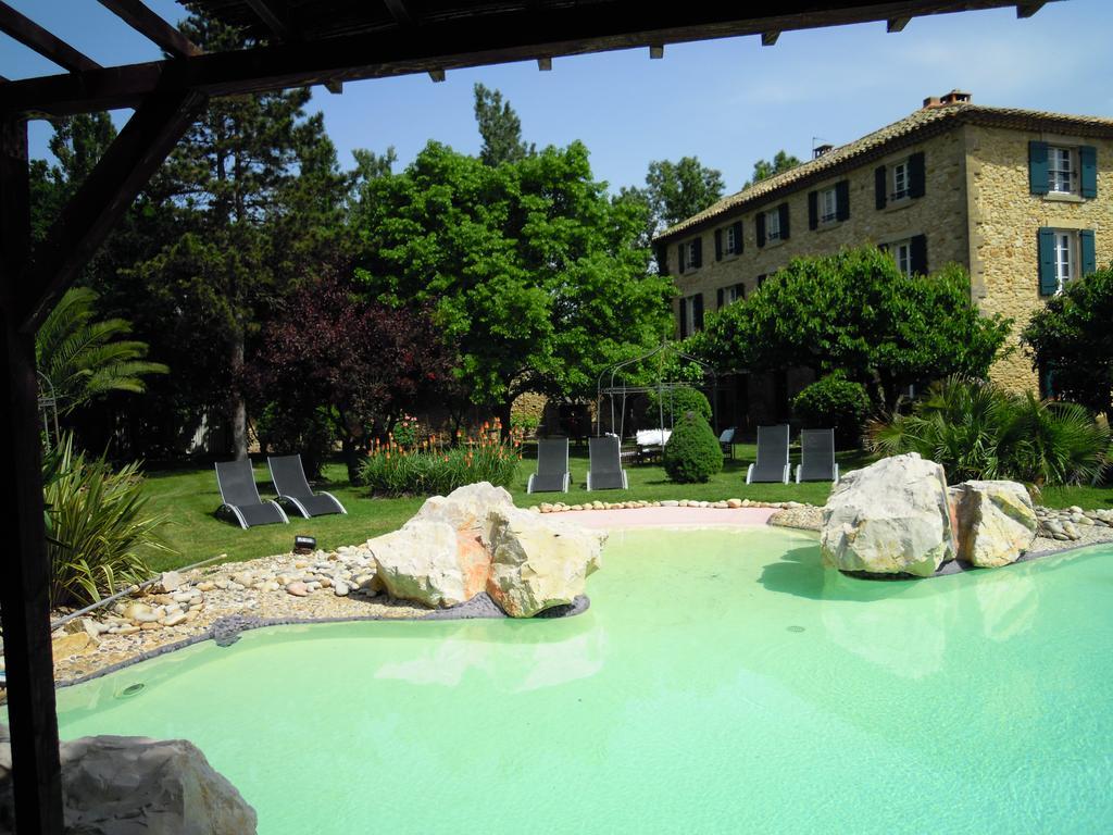 Bastide Des Princes B&B Caderousse Exterior photo